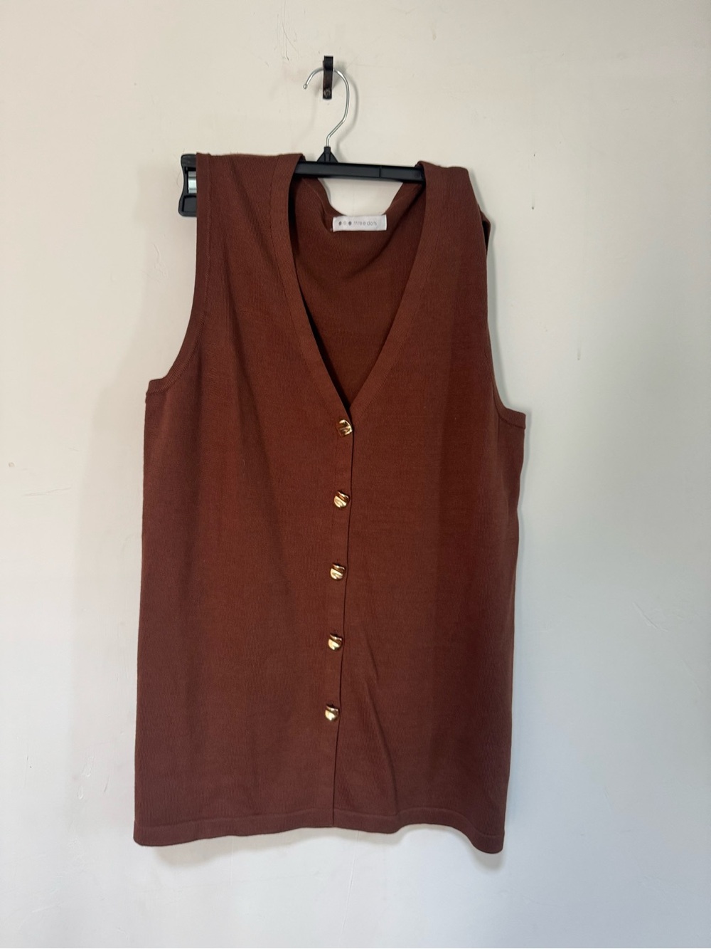 Three Dots Sleeveless Gold-Button Knit Top - Brown